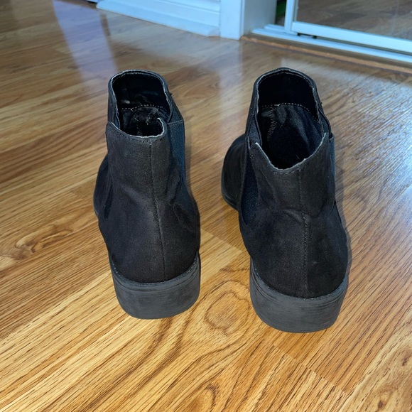 Black Booties - Picture 5 of 7